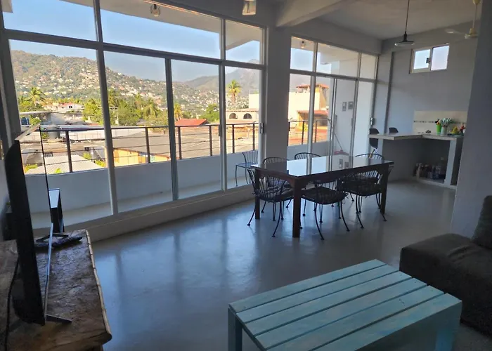 Large And Comfy Apartment, Near Dt And Principal Beach!