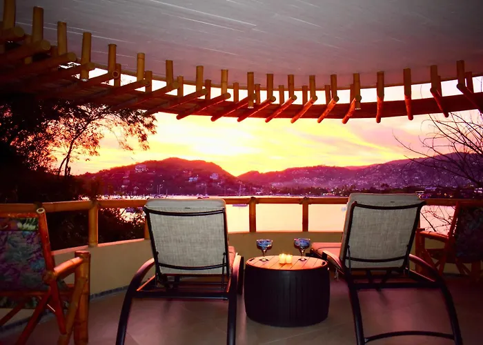Casa De Ali: Located On The Beach!