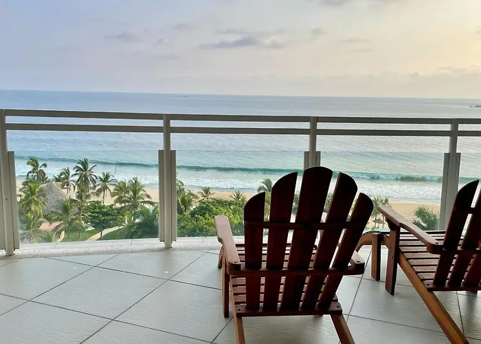 Bay View Grand Marina 3 Bedrooms South Tower- 9Th Floor