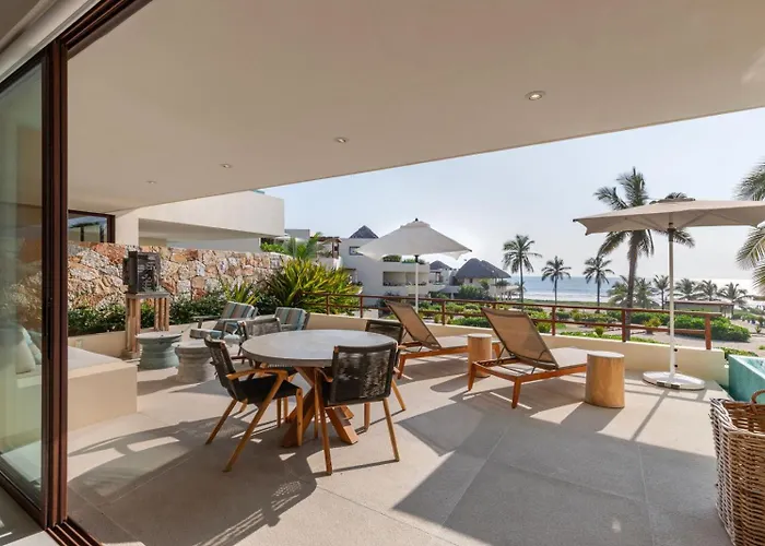 Marea Beachfront Villa H48