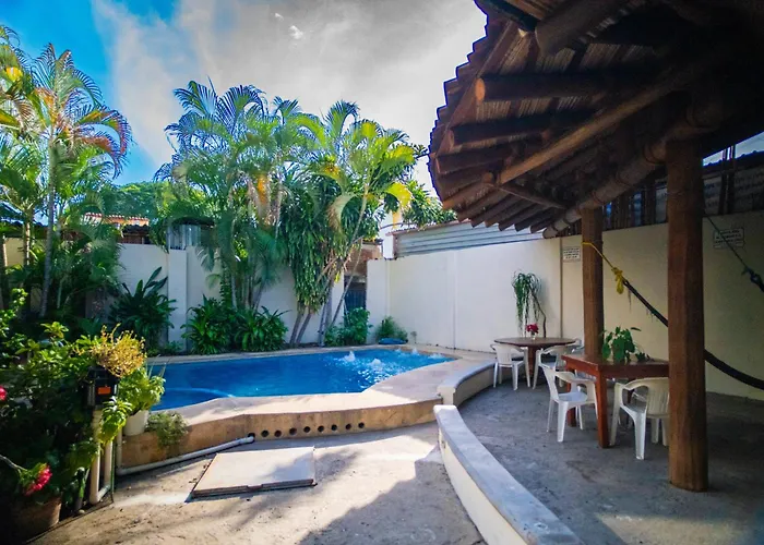 Hotel Casa Boquita Estudios Equipados Con Alberca Y Jacuzzi
