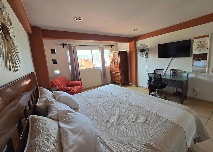 Loft Rayito De Sol, Zihuatanejo Center With Ac