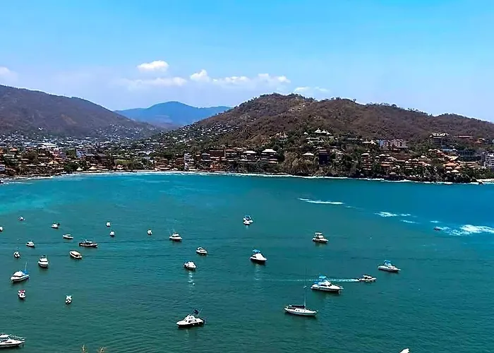 Hermosa vista de la bahía de Zihuatanejo